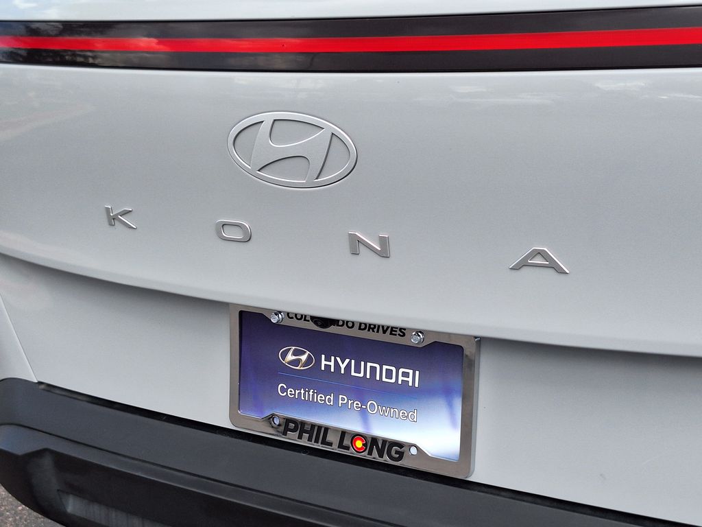 2025 Hyundai Kona SEL - Photo 29
