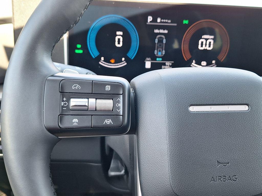 2026 Hyundai Santa Fe SE - Photo 14