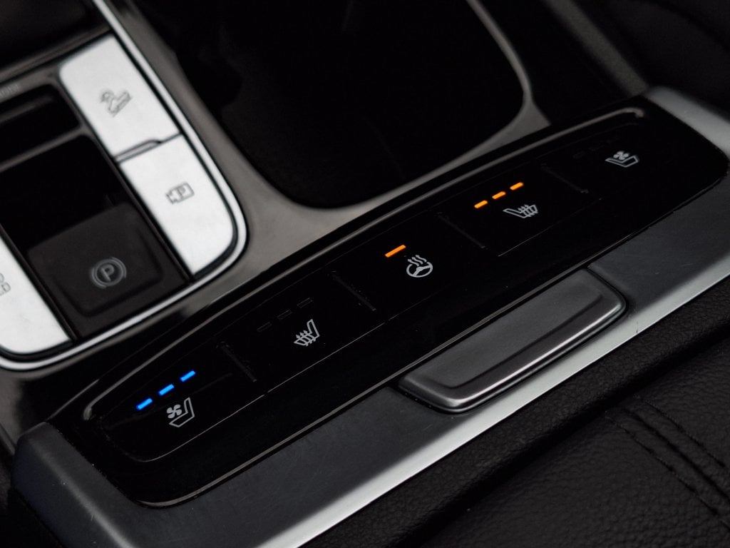 2022 Hyundai Santa Cruz Limited - Photo 24