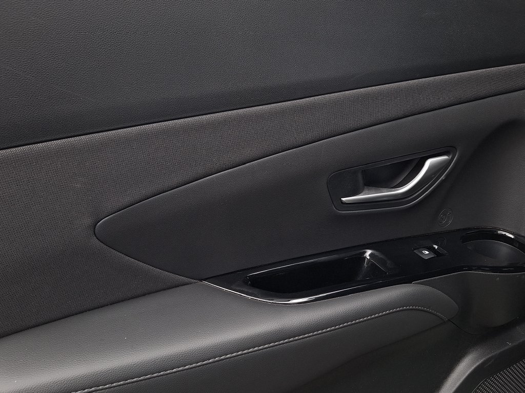 2022 Hyundai Santa Cruz Limited - Photo 12