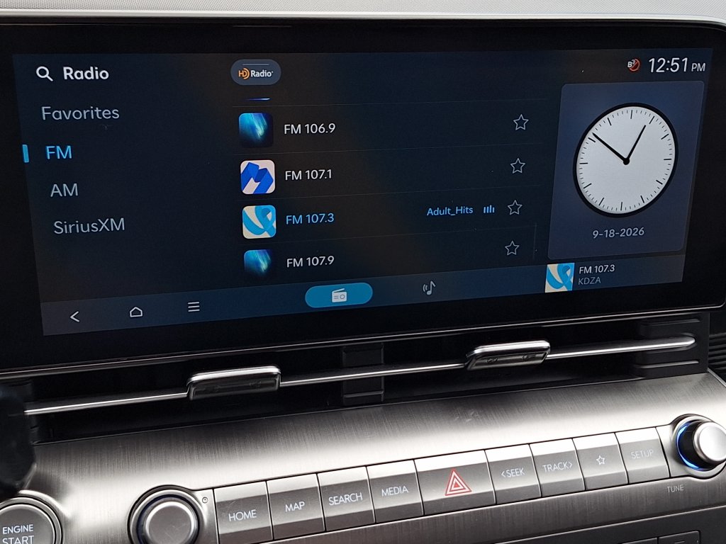 2025 Hyundai Kona SEL - Photo 19