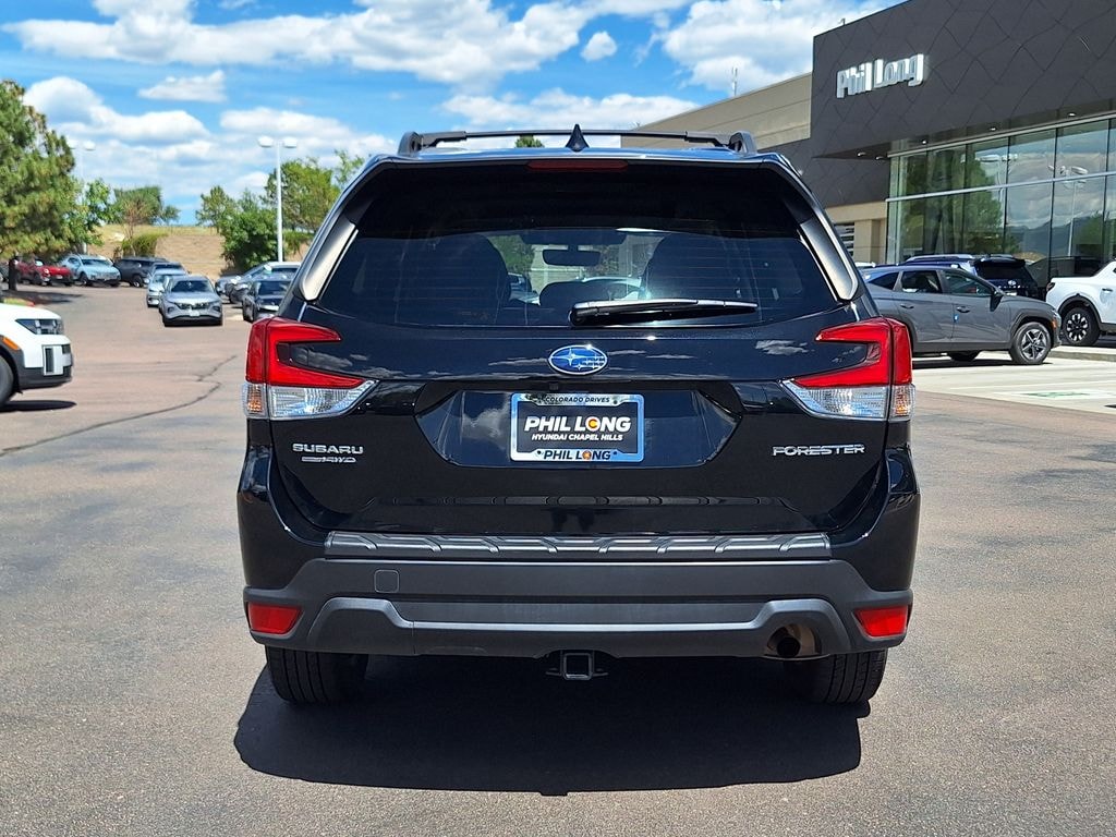 Used 2023 Subaru Forester Premium SUV