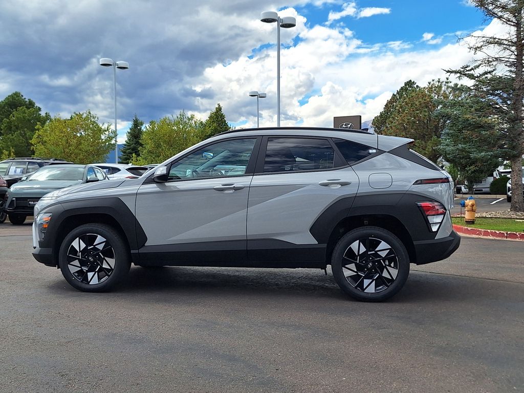 2025 Hyundai Kona SEL - Photo 6