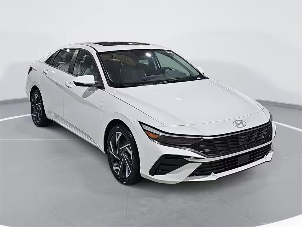 New 2026 Hyundai Elantra Limited Sedan