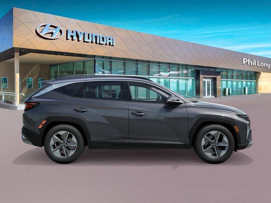 New 2026 Hyundai Tucson Plug-In Hybrid SEL SUV