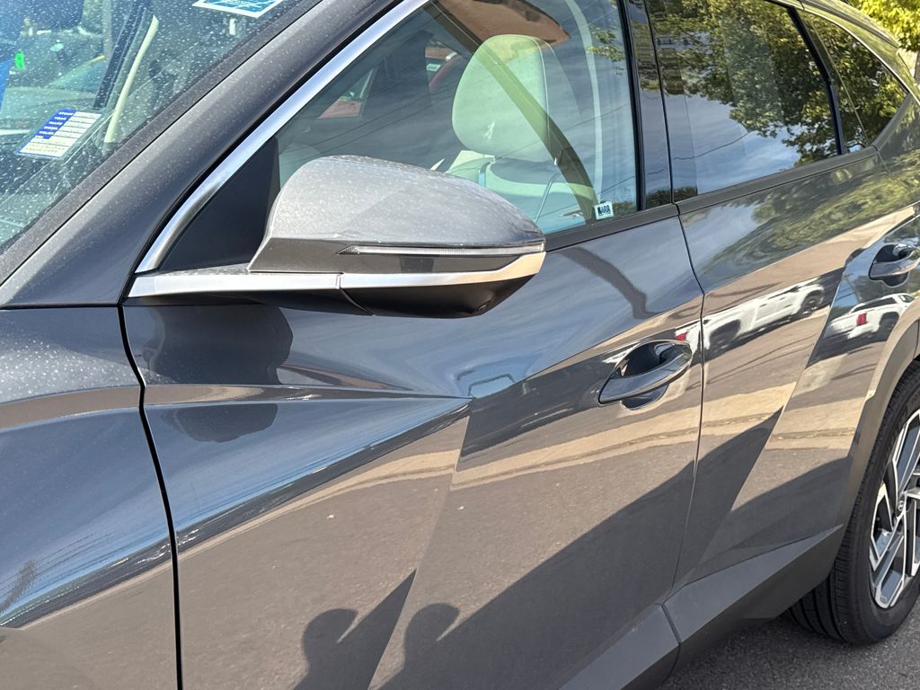 2026 Hyundai Tucson Limited - Photo 13