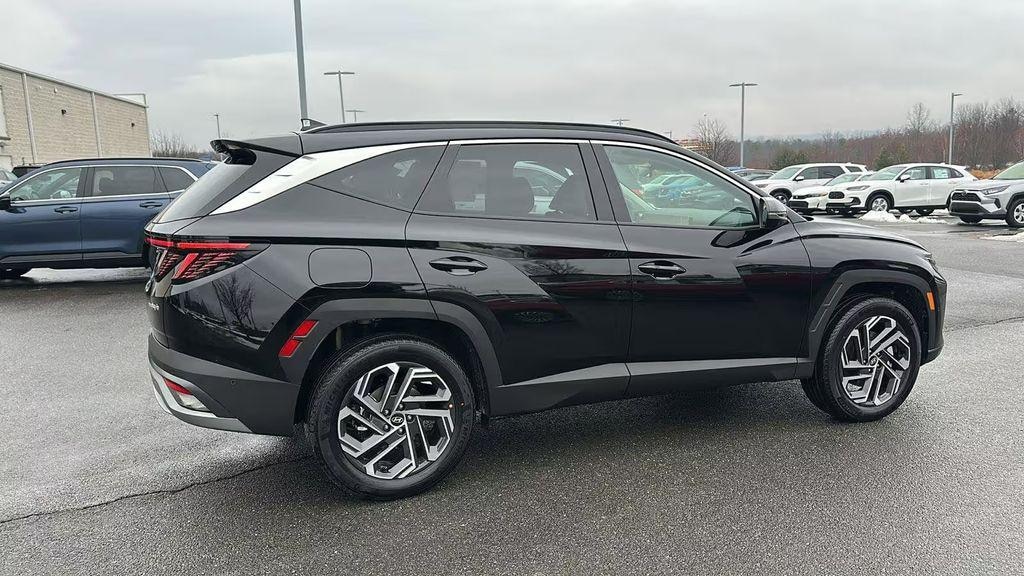 New 2026 Hyundai Tucson Plug-In Hybrid Limited SUV