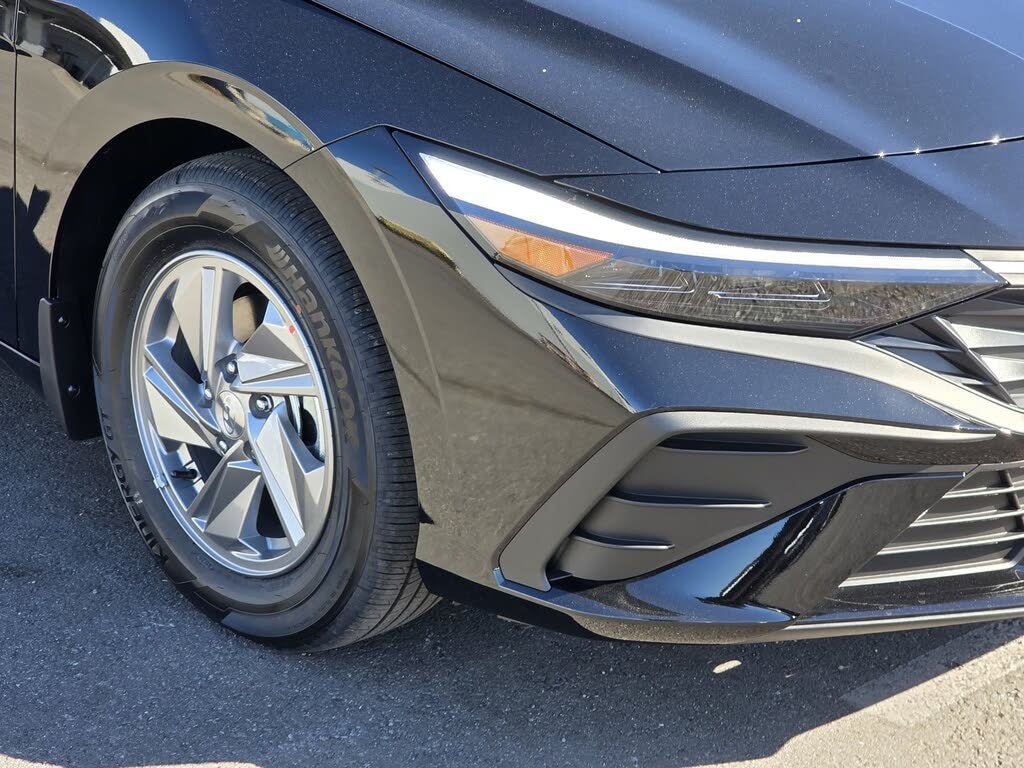 Certified 2026 Hyundai Elantra SE Sedan