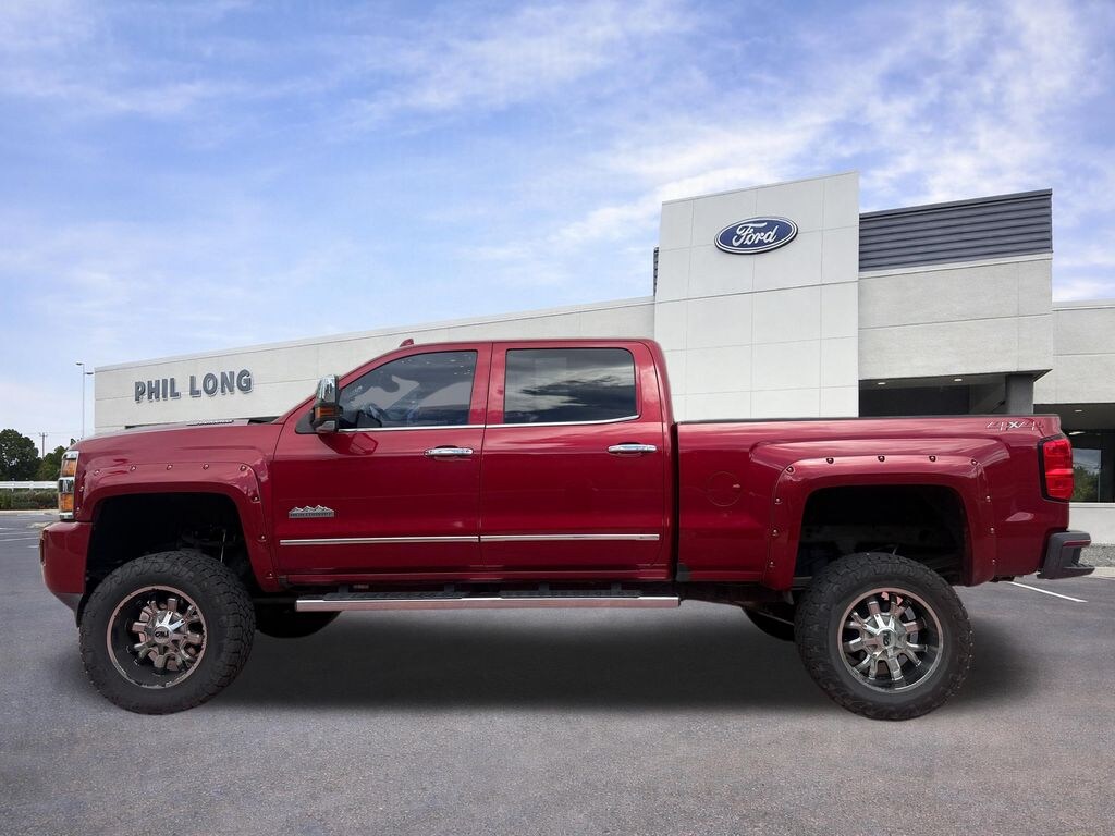 Used 2018 Chevrolet Silverado 2500HD High Country Truck
