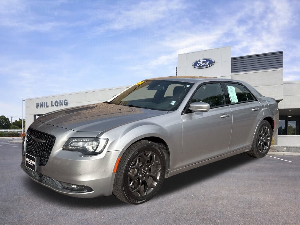 Used 2018 Chrysler 300 S Sedan