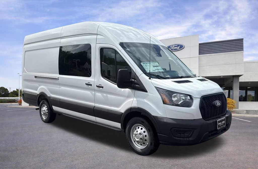 2026 Ford Transit Van Base