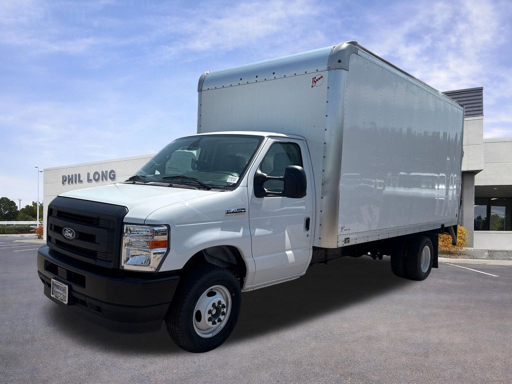 New 2026 Ford E-450 Cutaway Base DRW Cab/Chassis