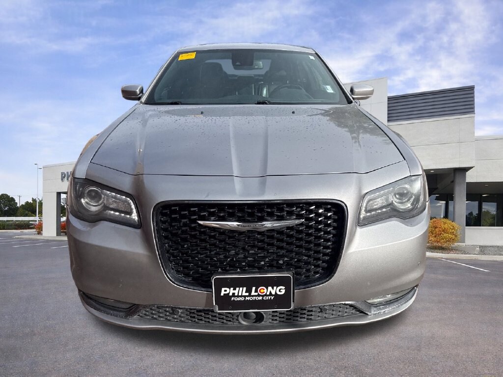 Used 2018 Chrysler 300 S Sedan