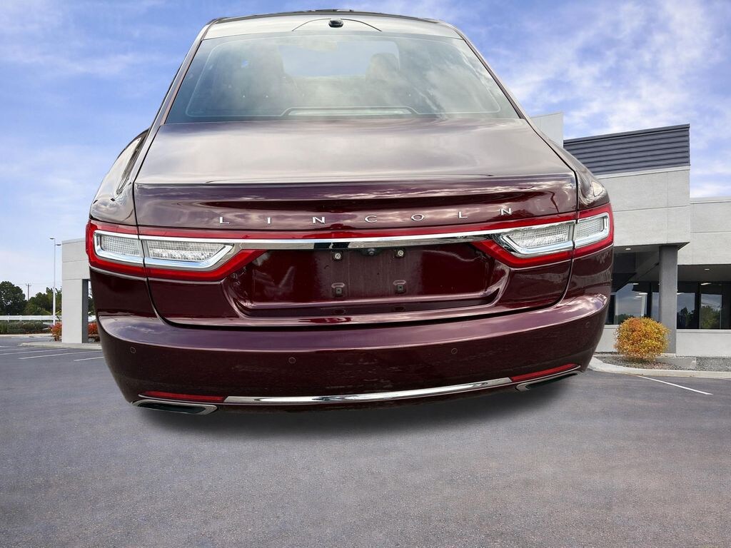 Certified 2017 Lincoln Continental Select Sedan