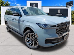 2026 Lincoln Navigator Premiere SUV