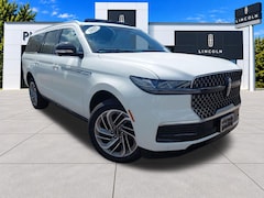 2027 Lincoln Navigator L Reserve SUV