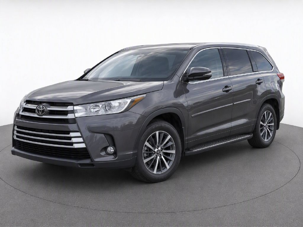 Used 2017 Toyota Highlander XLE