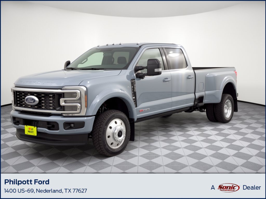 2027 Ford F-450 LARIAT Truck Crew Cab