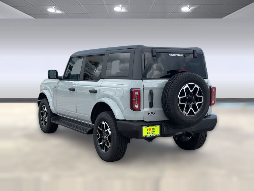 New 2026 Ford Bronco Outer Banks SUV