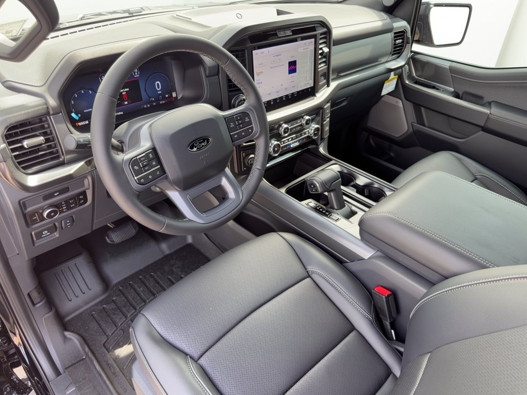New 2026 Ford F-150 LARIAT Truck SuperCrew Cab