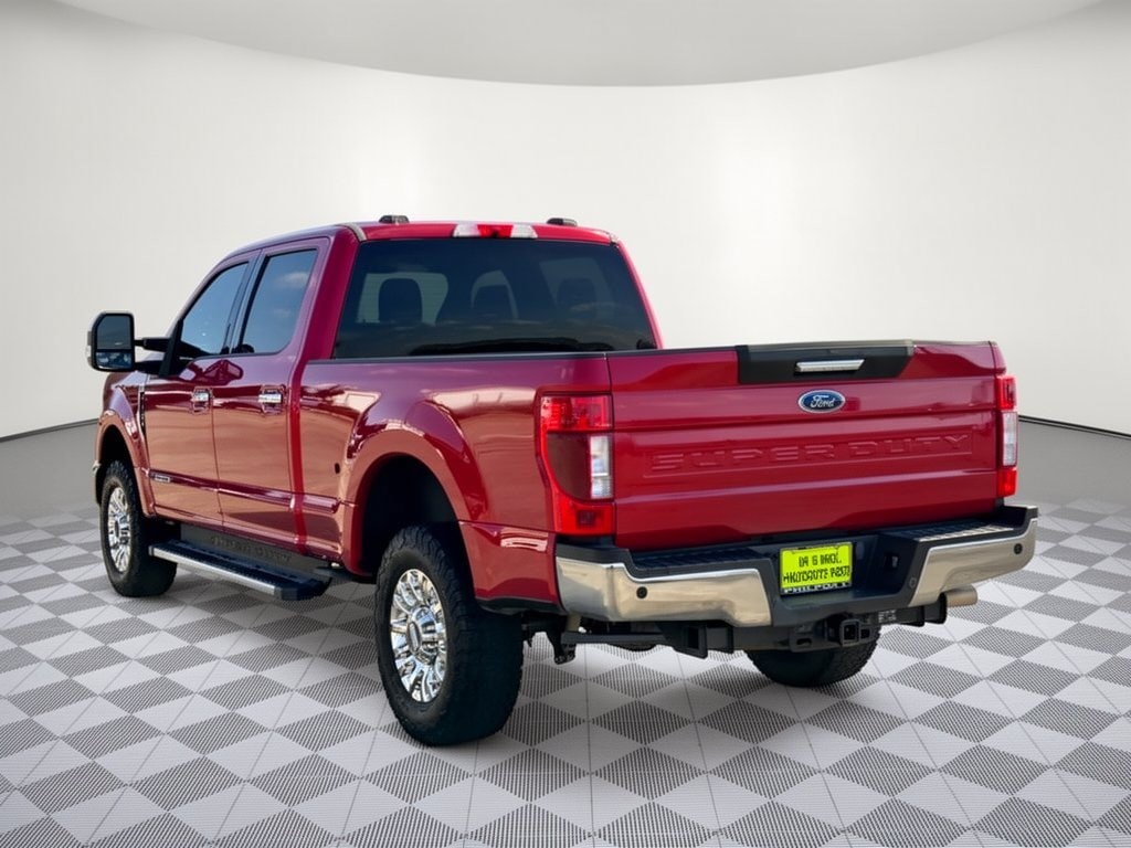 Used 2021 Ford F-250 XLT Truck Crew Cab