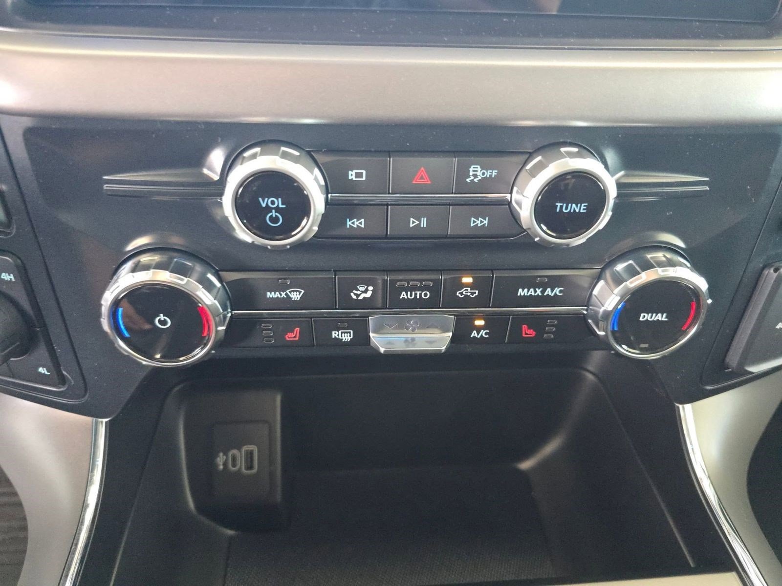 2026 Ford F-150 XLT - Photo 16
