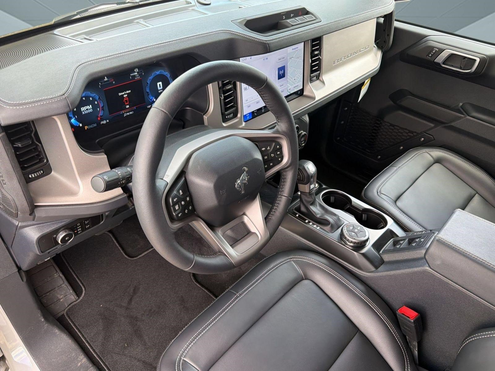 New 2026 Ford Bronco Outer Banks SUV