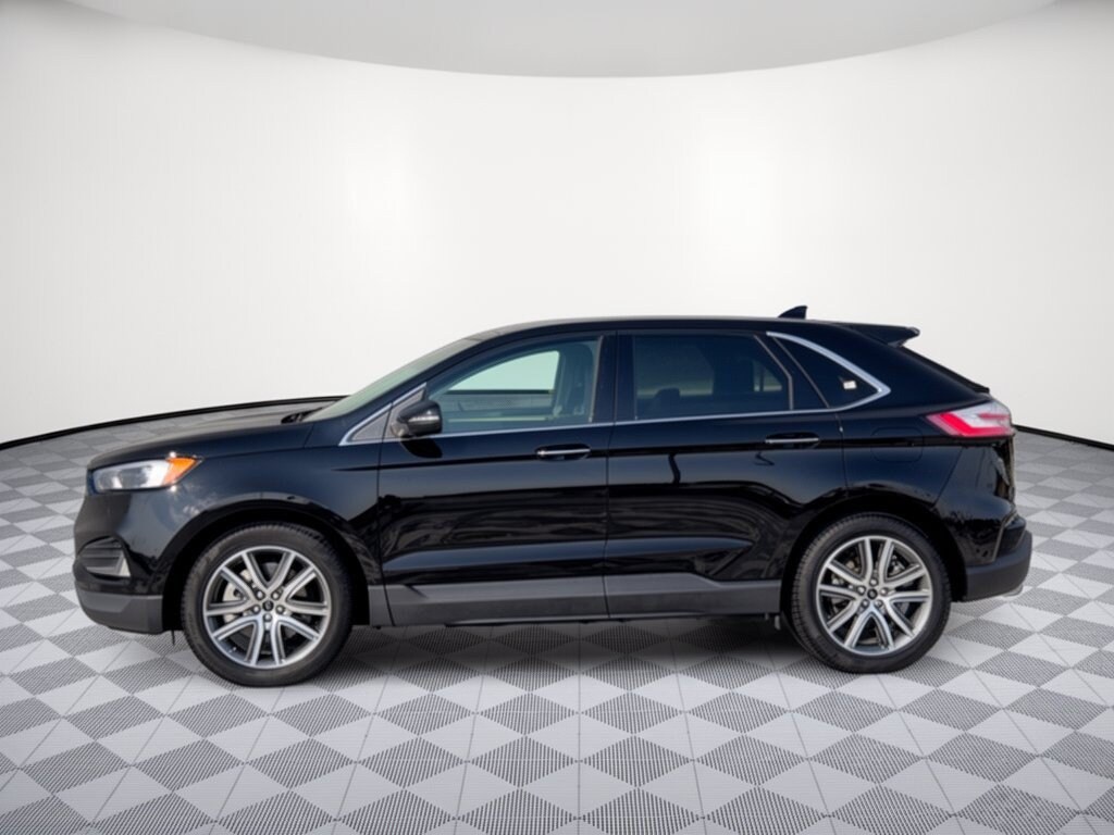 Used 2024 Ford Edge Titanium SUV