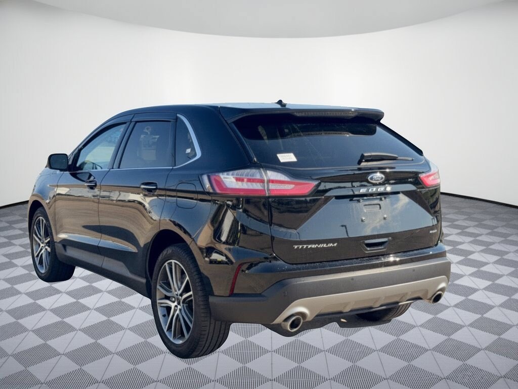 Used 2024 Ford Edge Titanium SUV