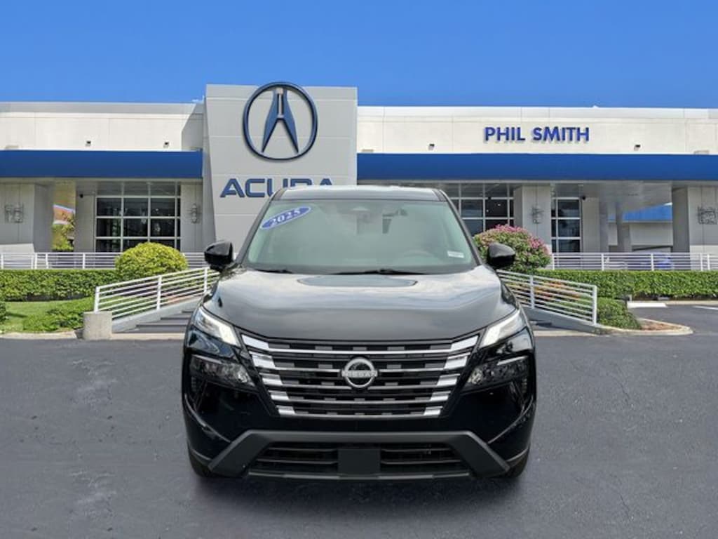 Used 2025 Nissan Rogue SV SUV
