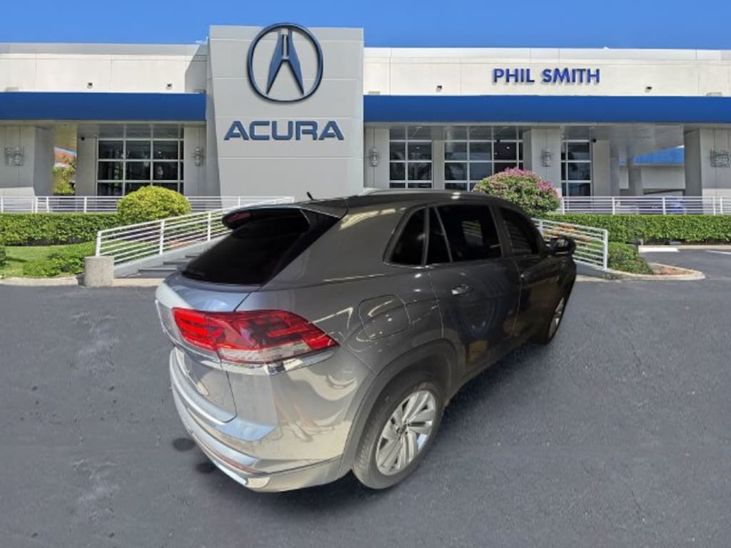 Used 2020 Volkswagen Atlas Cross Sport 3.6L V6 SE w/Technology SUV