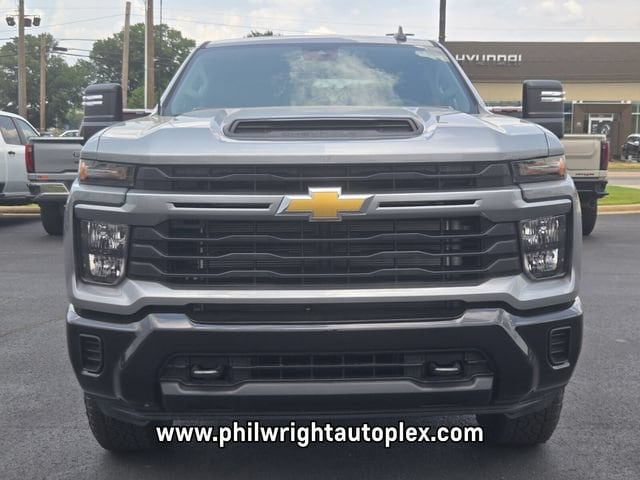 2026 Chevrolet Silverado 2500 HD Custom - Photo 8