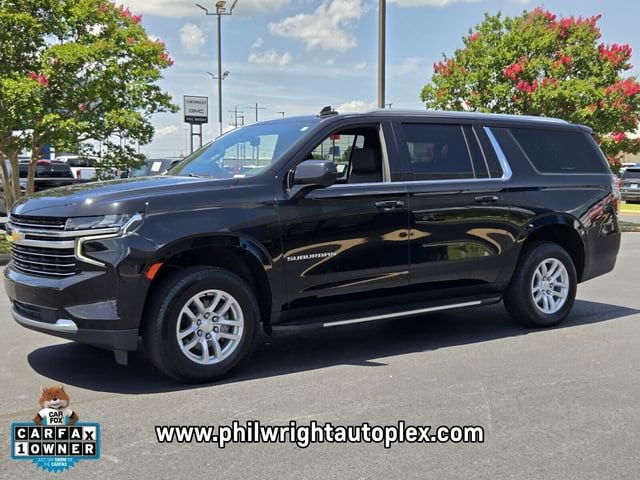 2024 Chevrolet Suburban LT - Photo 7