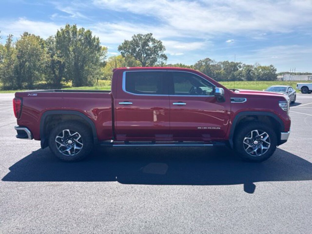 Used 2025 GMC Sierra 1500 SLT Truck Crew Cab