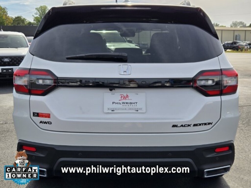 Used 2025 Honda Pilot Black Edition SUV