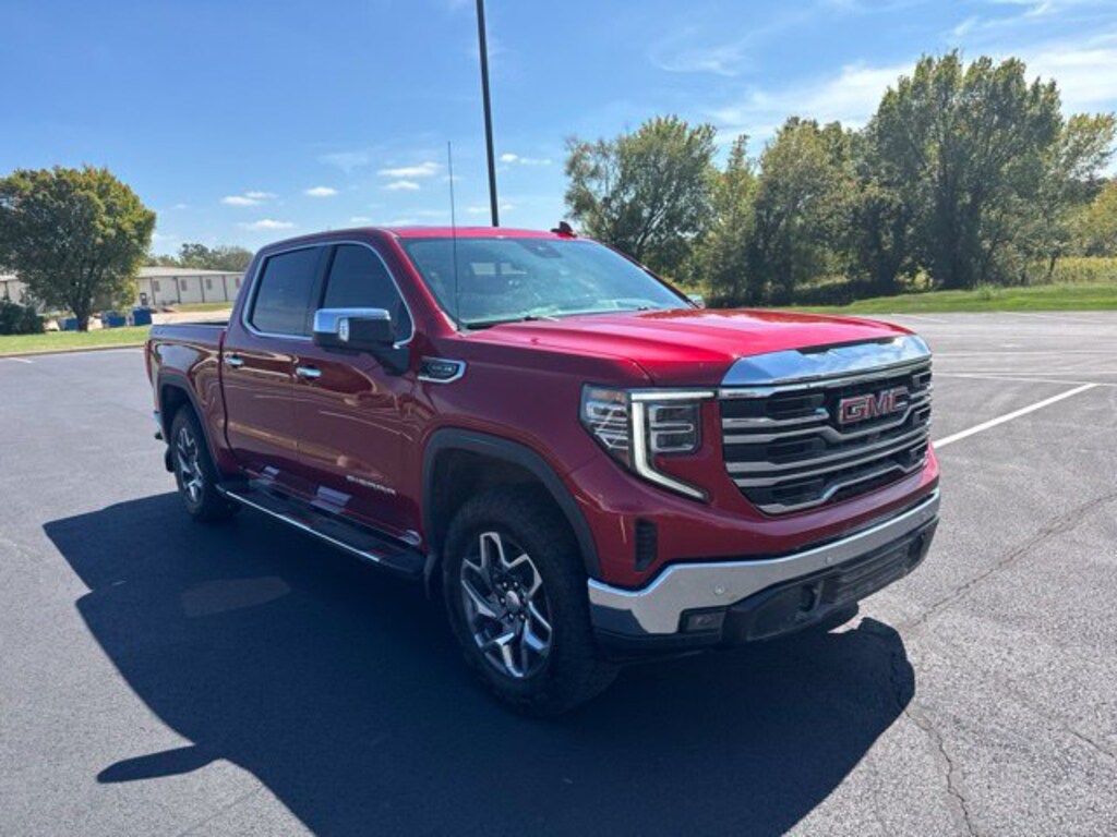 Used 2025 GMC Sierra 1500 SLT Truck Crew Cab