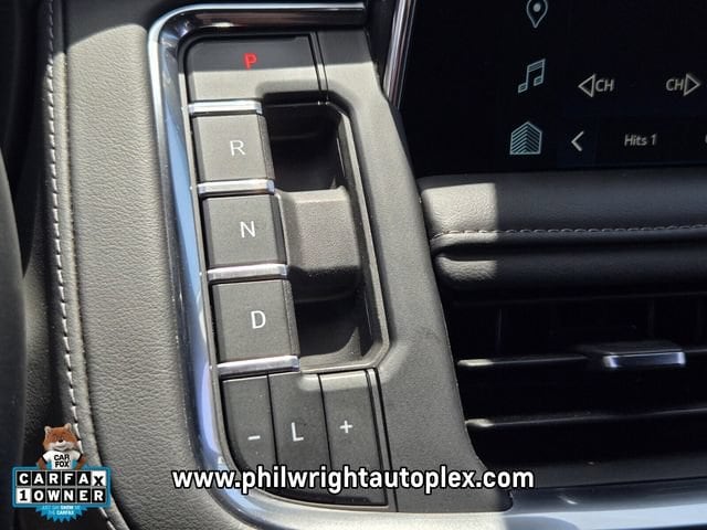 2024 Chevrolet Suburban LT - Photo 25