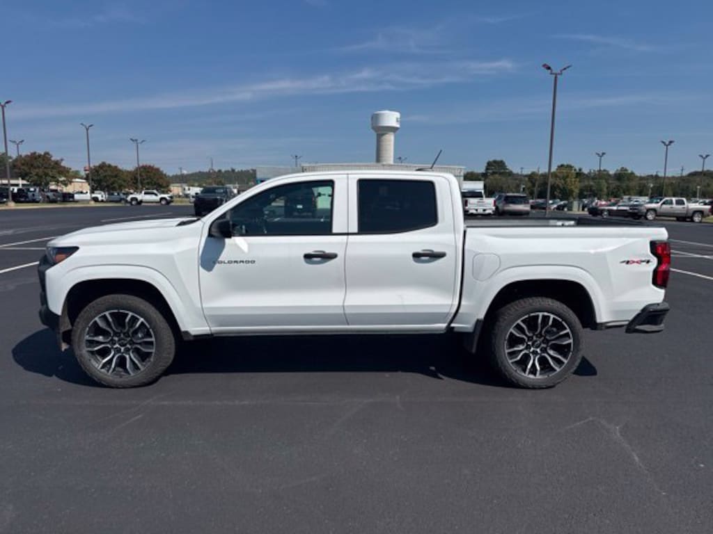 Used 2026 Chevrolet Colorado WT Truck Crew Cab