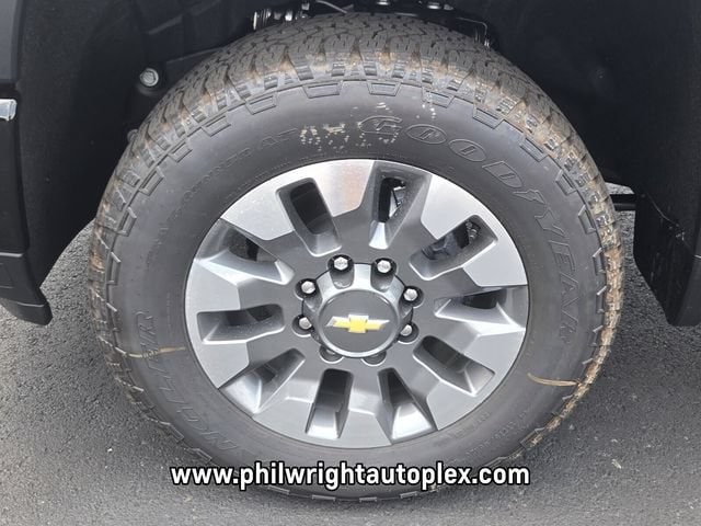 2026 Chevrolet Silverado 2500 HD Custom - Photo 13