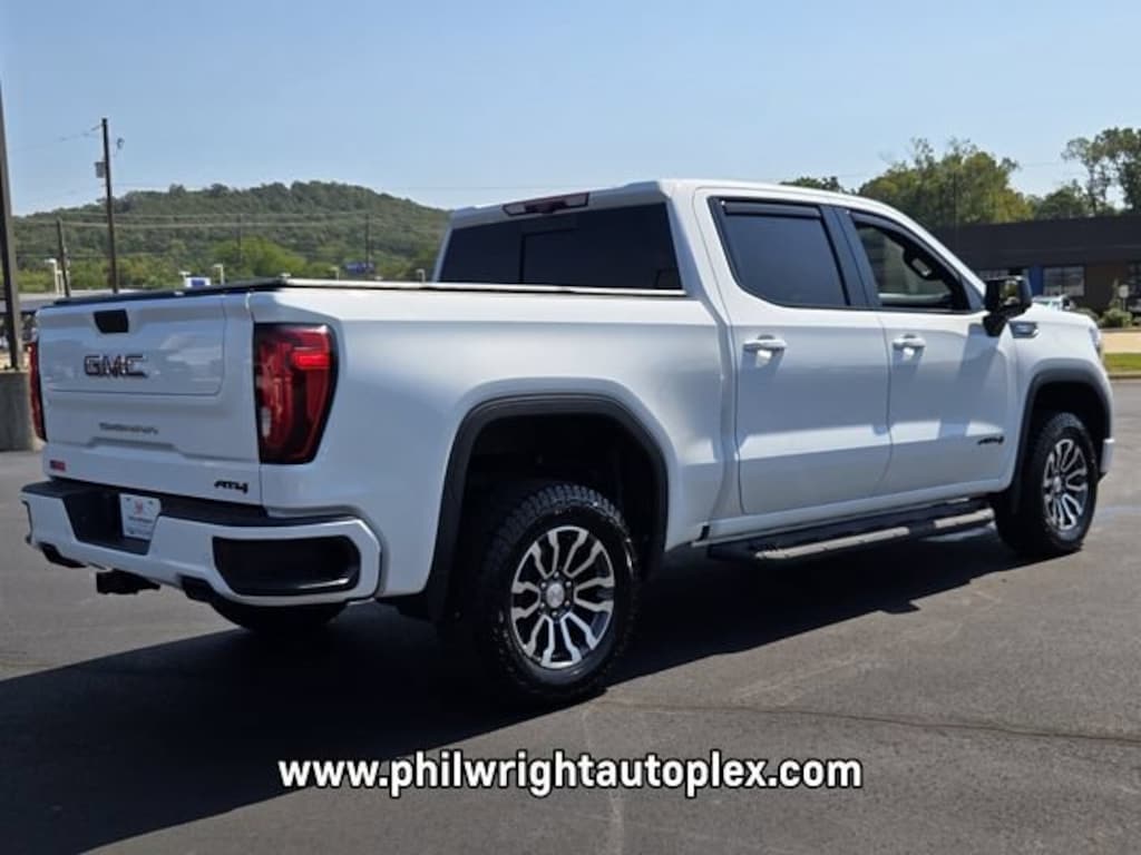 Used 2021 GMC Sierra 1500 AT4 Truck Crew Cab