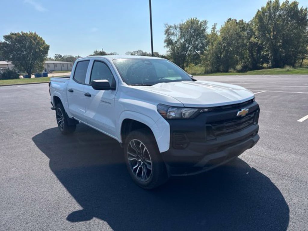 Used 2026 Chevrolet Colorado WT Truck Crew Cab