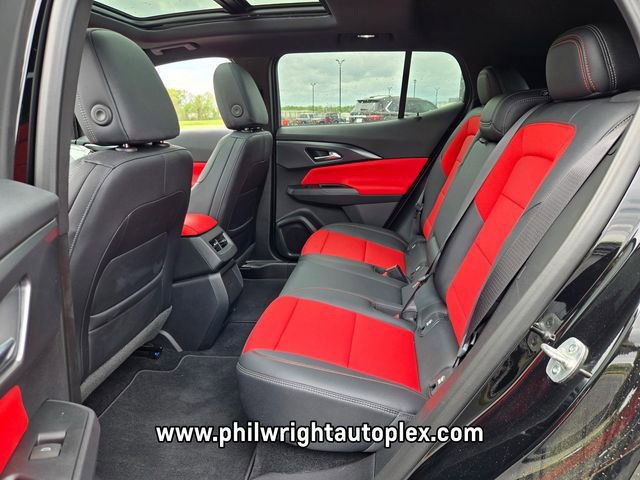 2025 Chevrolet Equinox EV RS - Photo 12