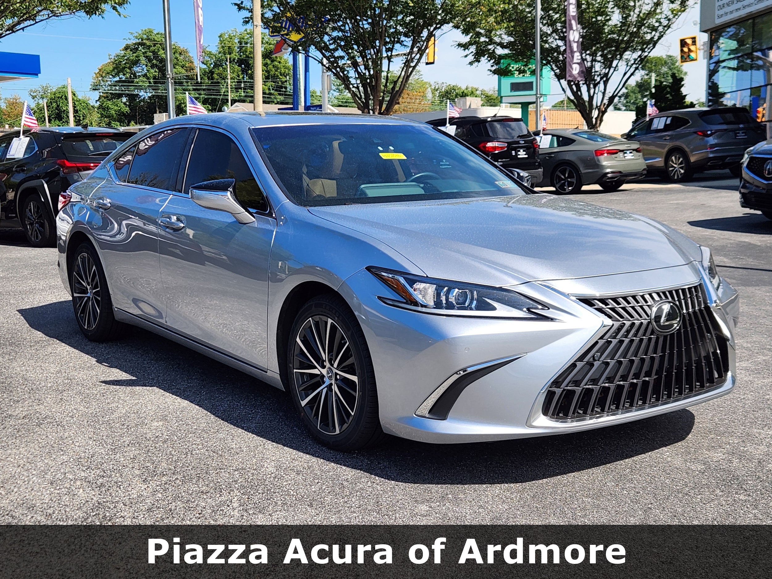 2022 Lexus ES