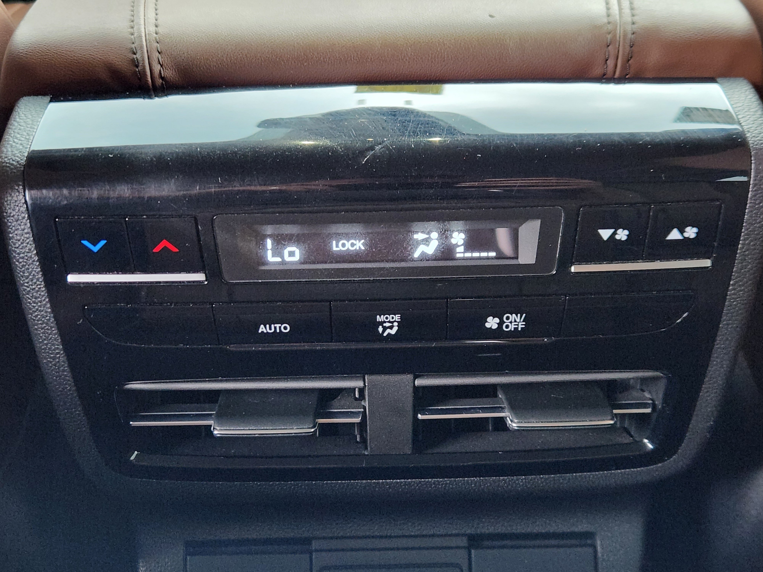 2025 Acura MDX Technology Package - Photo 23
