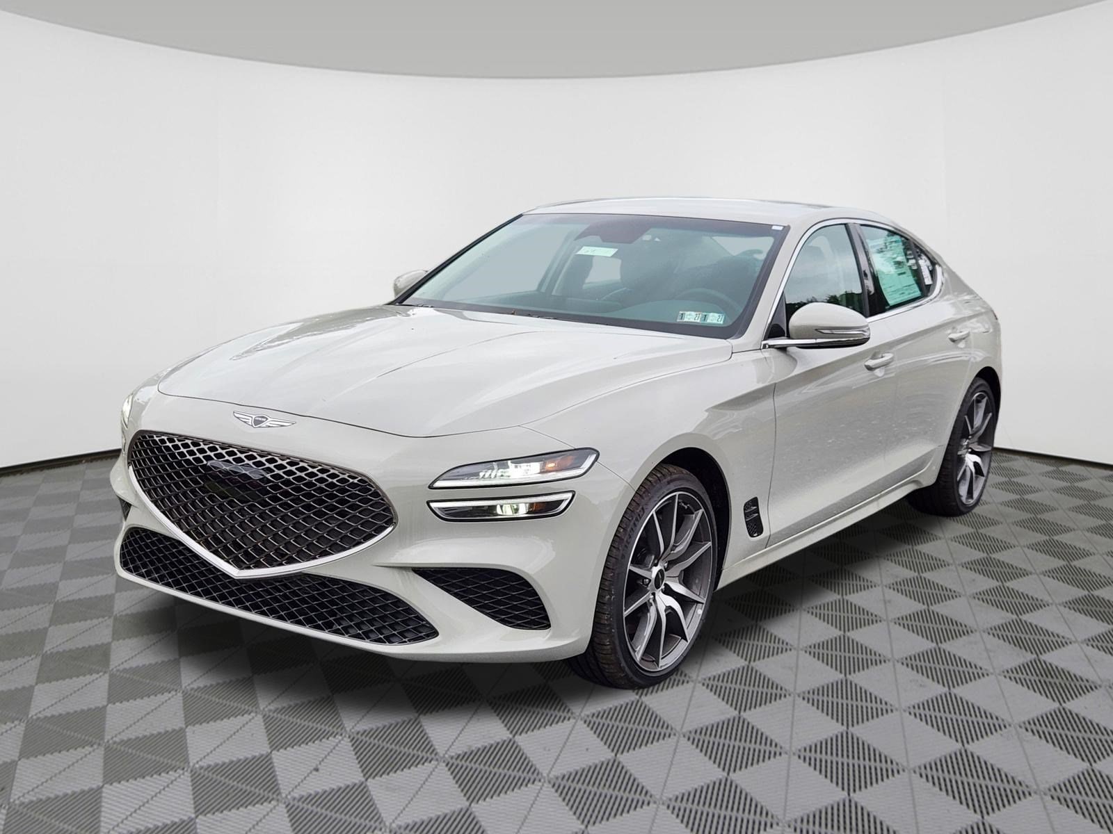 2026 GENESIS G70 Standard - Photo 2