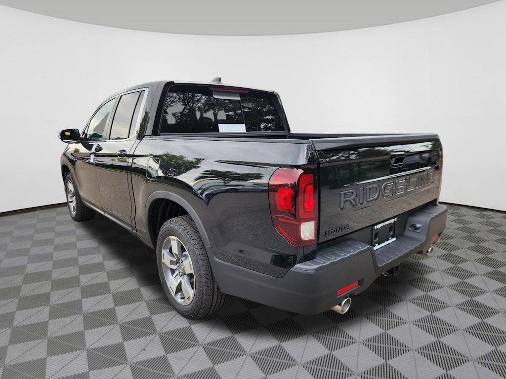 New 2026 Honda Ridgeline RTL Truck Crew Cab