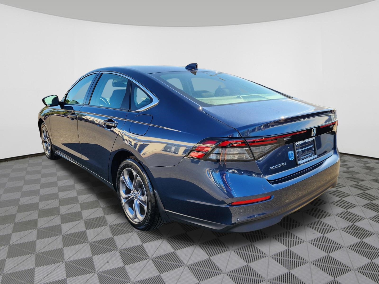 Used 2024 Honda Accord Sedan EX EX CVT