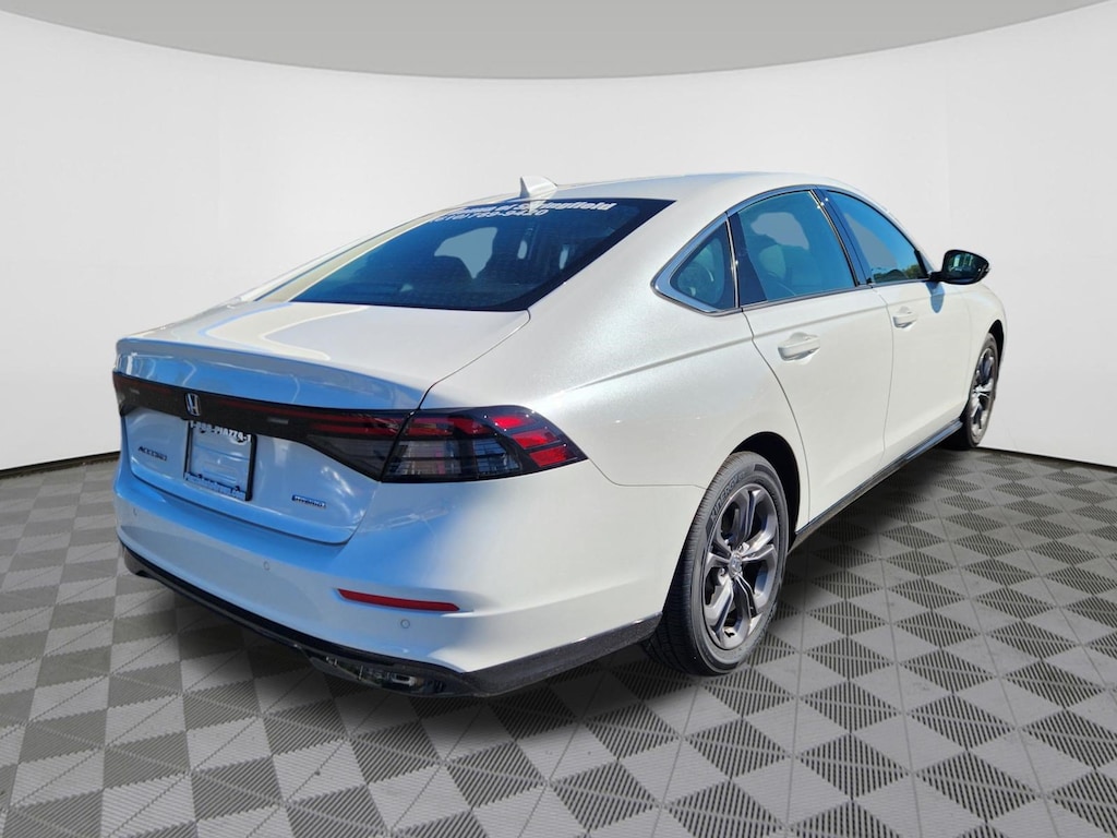 Certified 2026 Honda Accord Hybrid EX-L Sedan