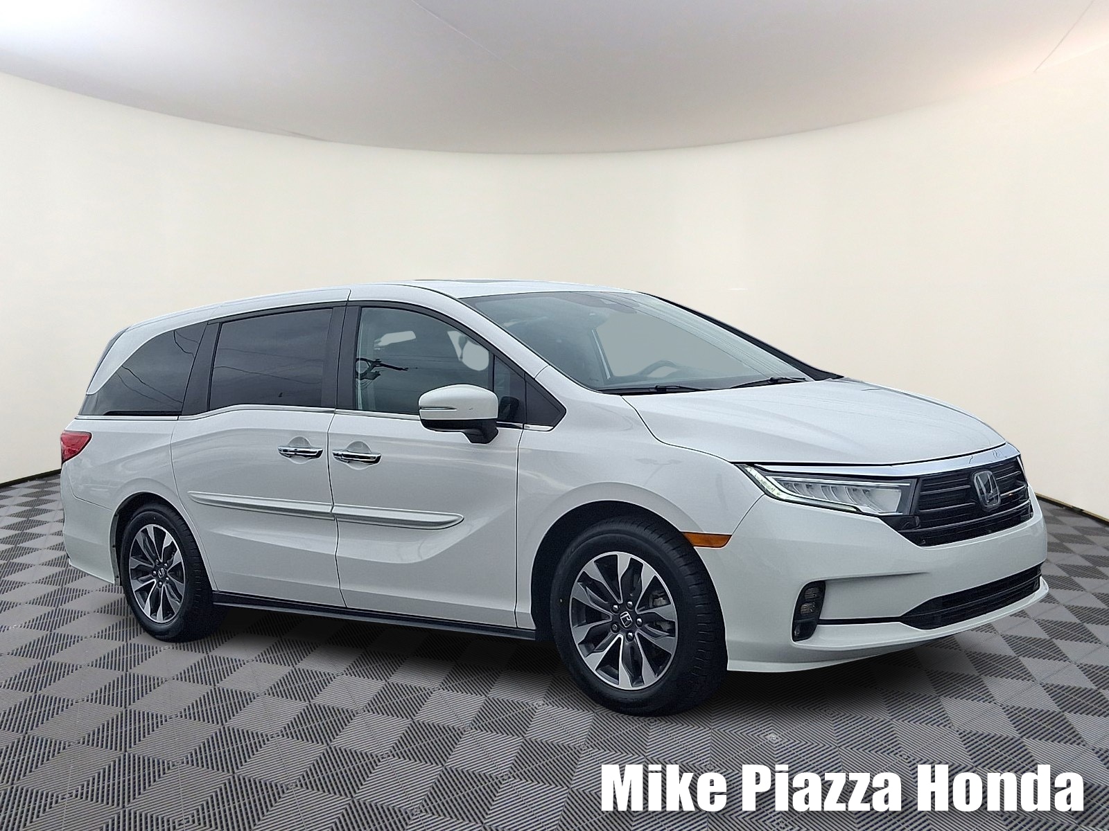 2024 Honda Odyssey Passenger Van 