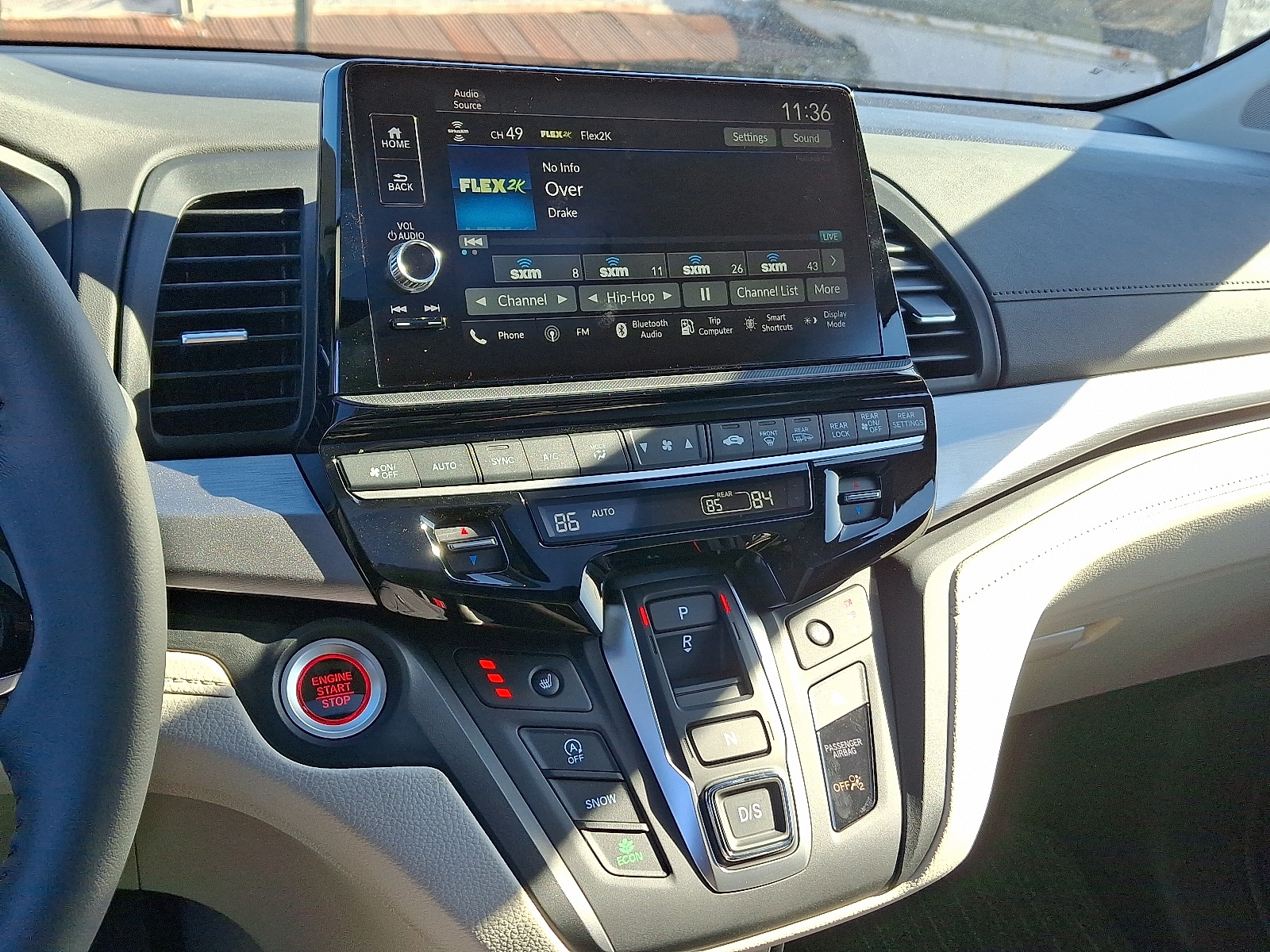 2026 Honda Odyssey EX-L - Photo 8